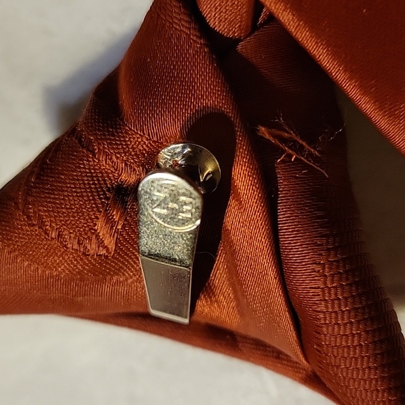 Richman Brothers Snapper Silver Snap Clip On Men's Tie Burgundy Polyester - Picture 11 of 12